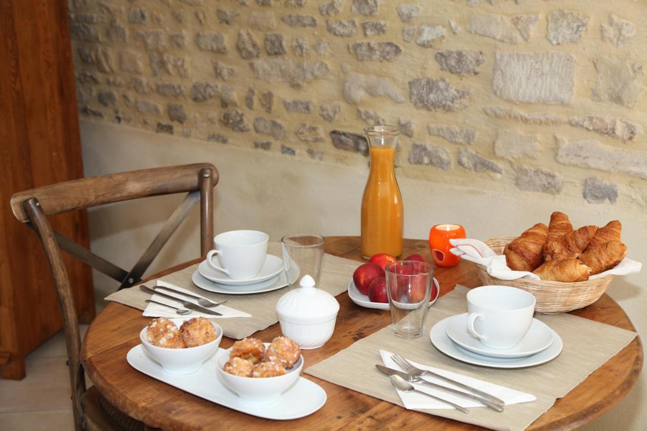 Les Perelles Bed & Breakfast Saint-Vigor-le-Grand Екстериор снимка