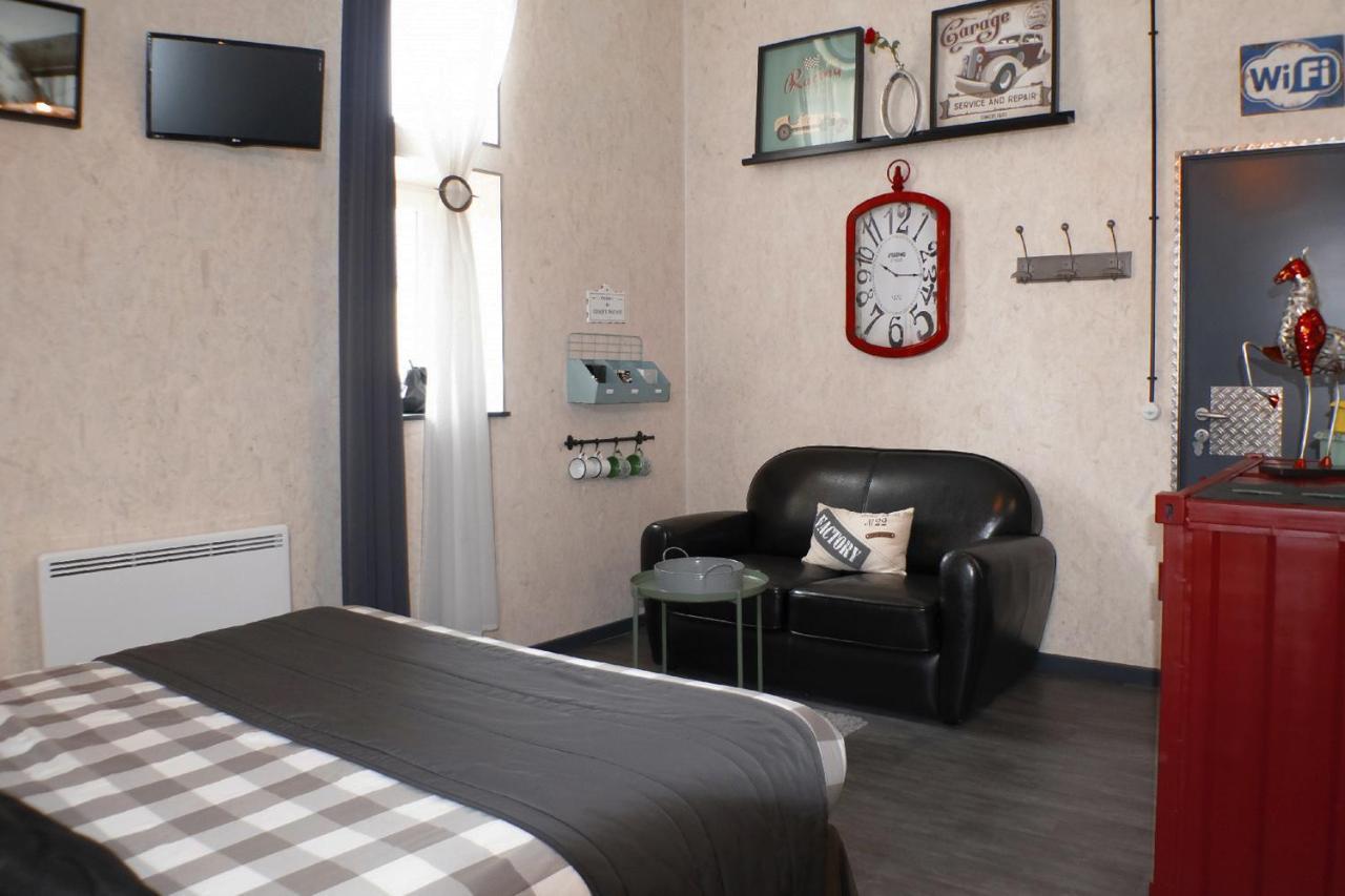 Les Perelles Bed & Breakfast Saint-Vigor-le-Grand Екстериор снимка